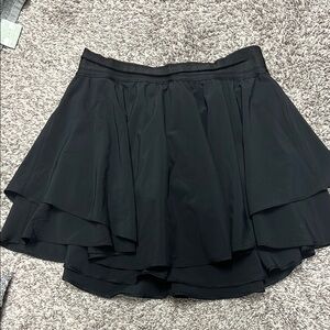 Lululemon tennis skirt only worn once